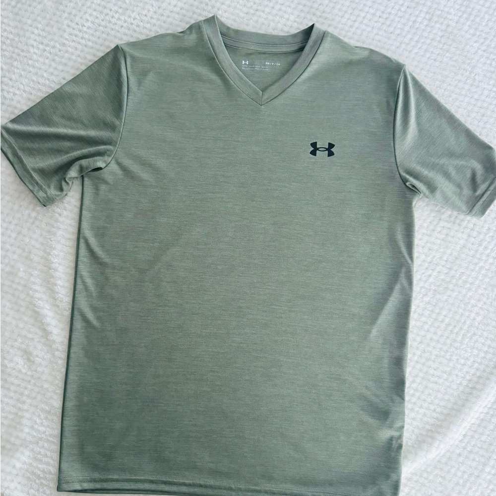 Under Armour Green Short Sleeve Tee